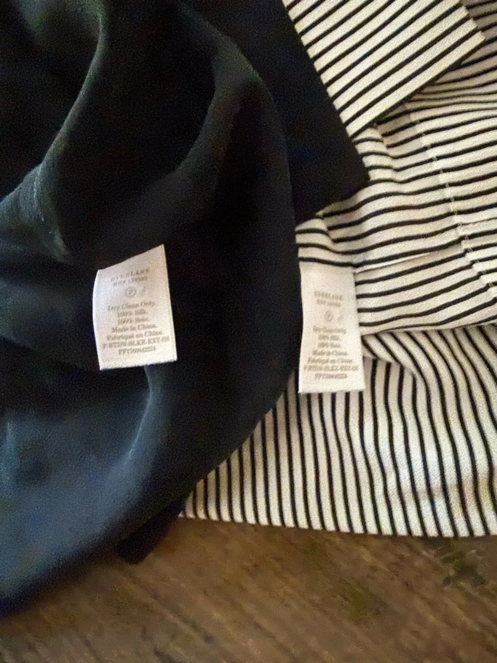 Everlane Silk Boxy Tee 00 Black Stripe Set of 2 - Picture 4 of 4